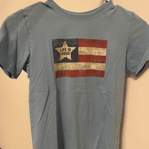 Life Is Good blue t-shirt.